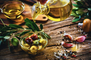 Replace hydrogenated oil with olive oil for your health
